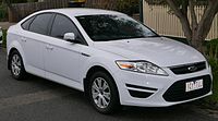 2011 Ford Mondeo (MC) LX hatchback (2015-07-14) 01.jpg